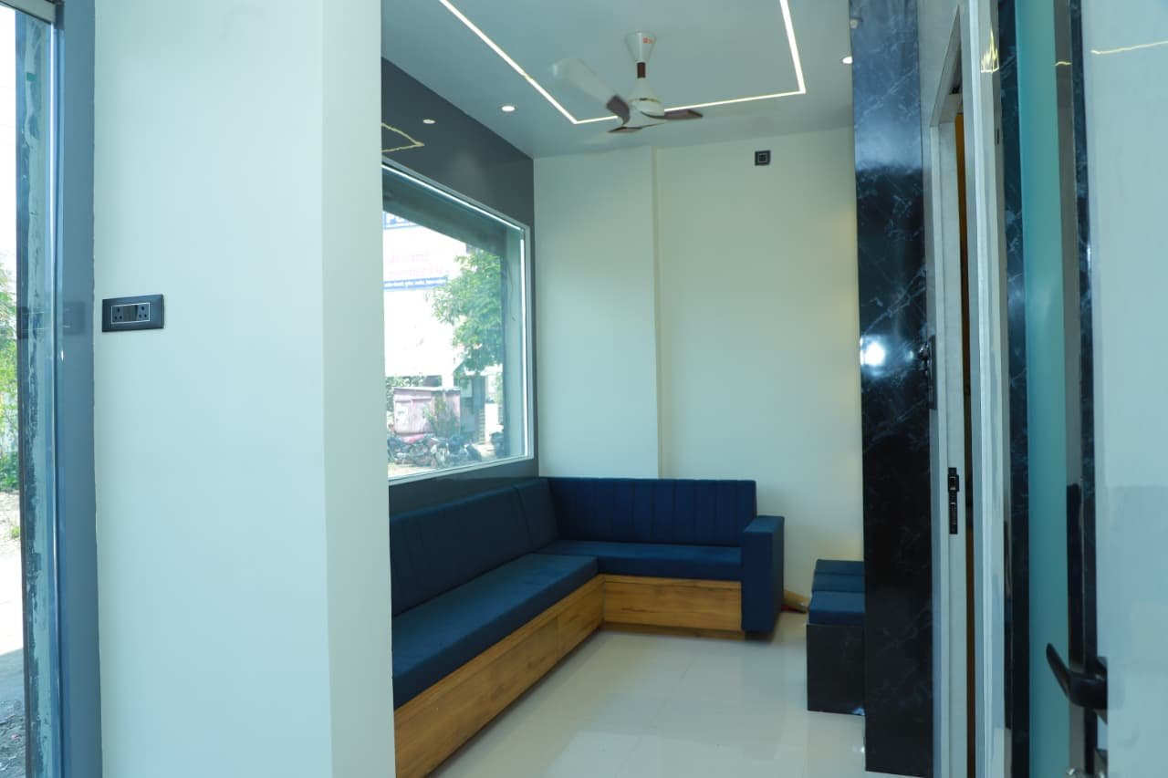 Comfortable patient waiting area at Sindhu Skin Clinic
